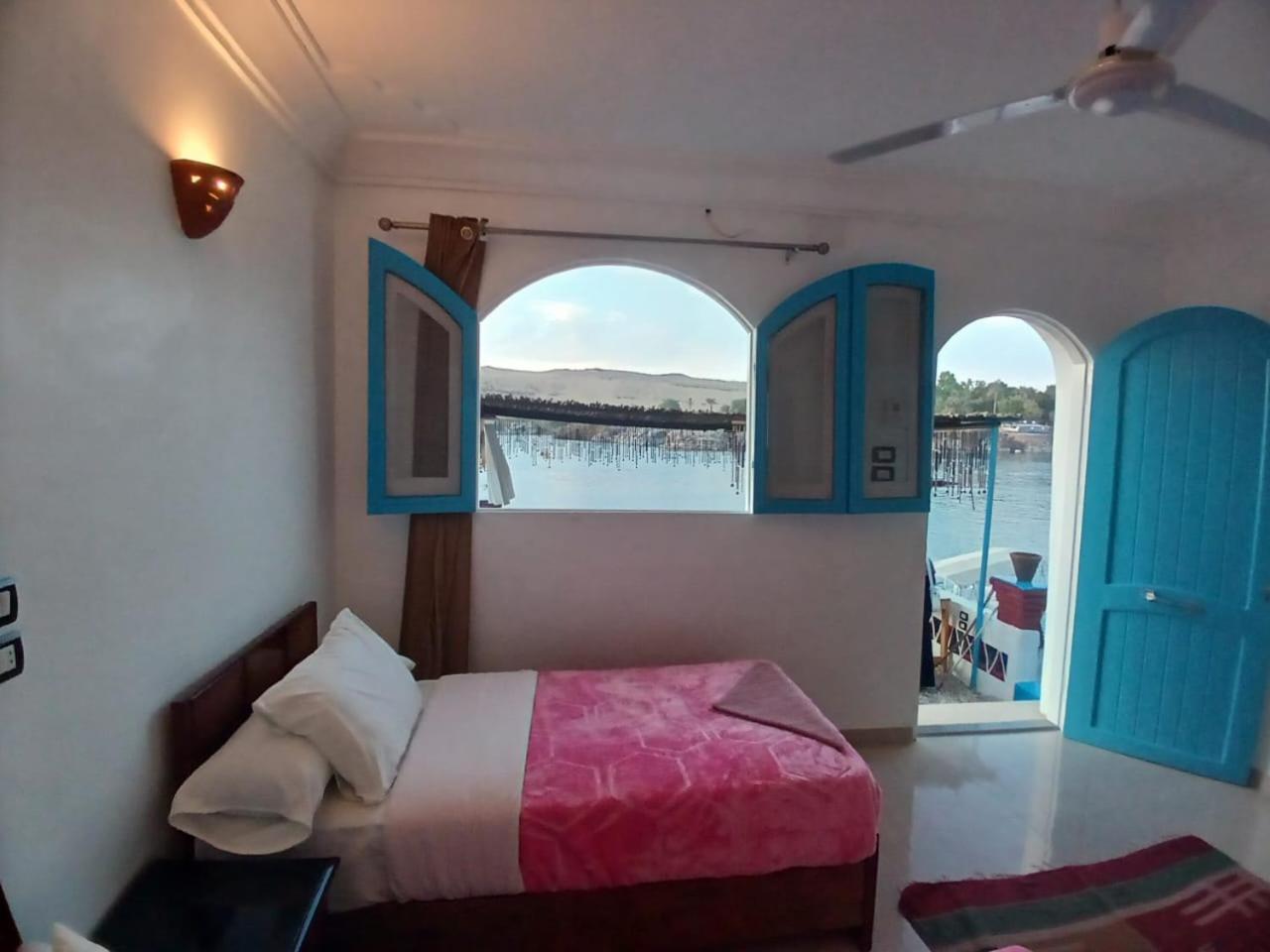 Hotel Nile Bride à Assouan Extérieur photo