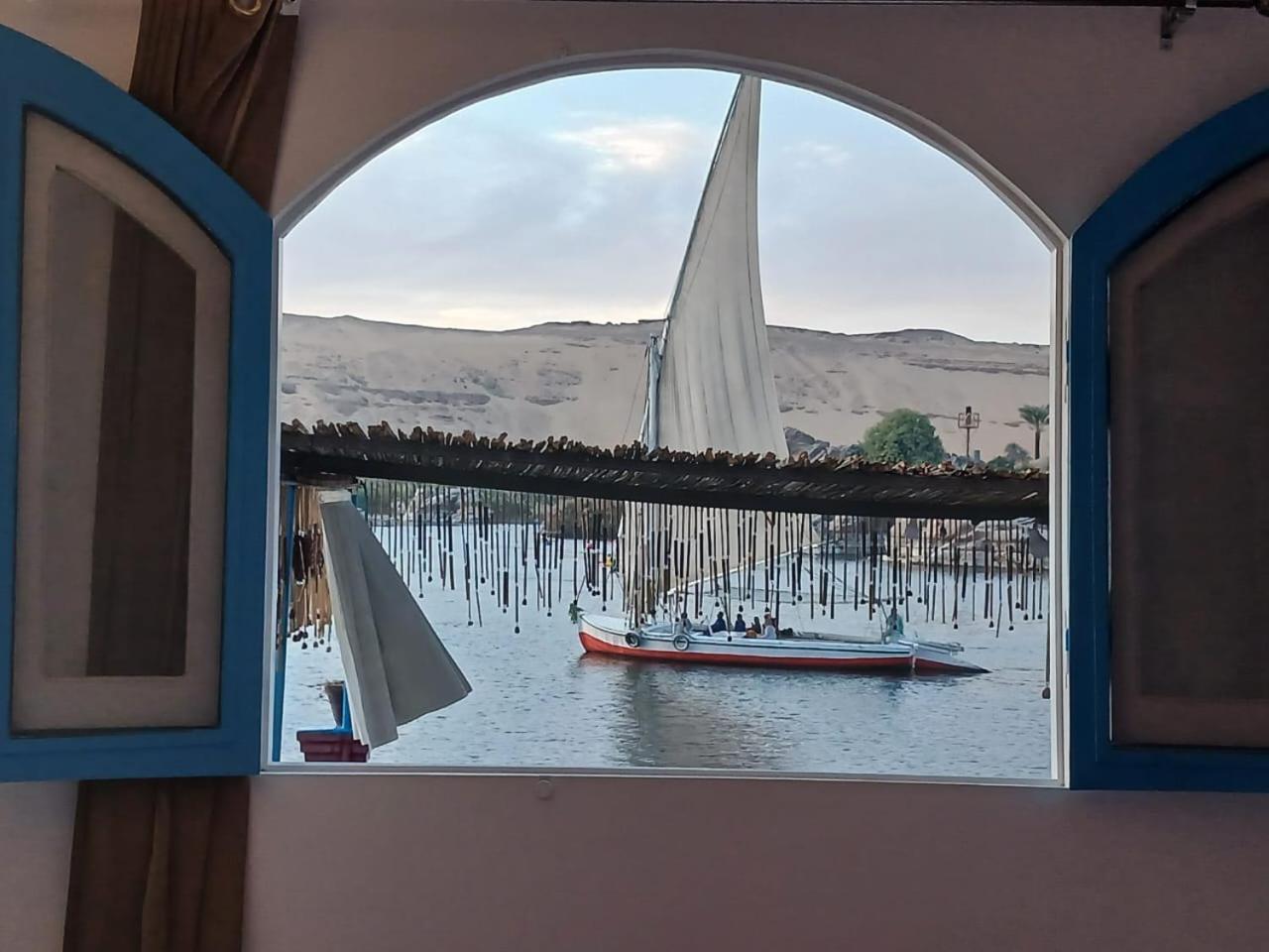 Hotel Nile Bride à Assouan Extérieur photo