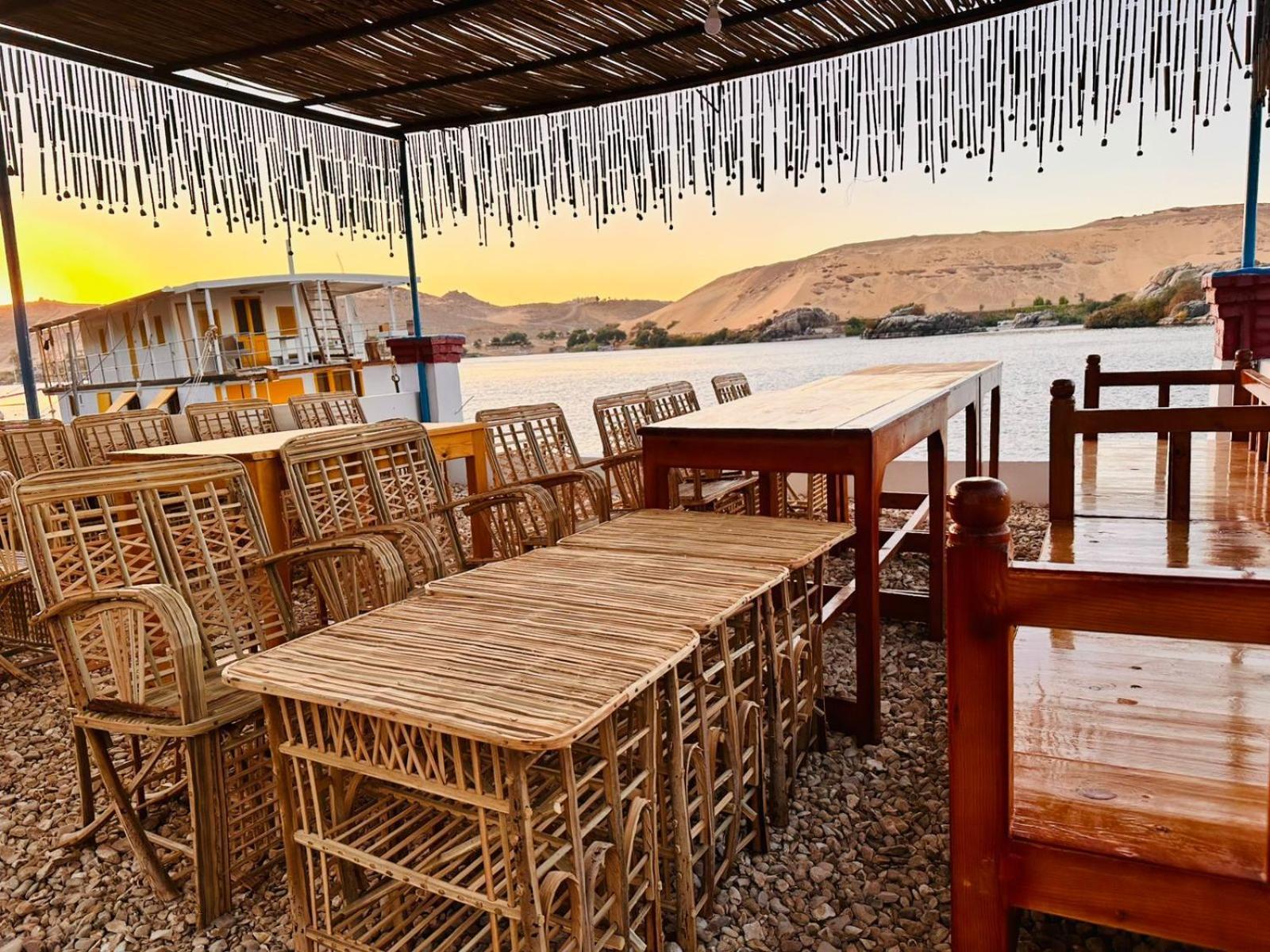 Hotel Nile Bride à Assouan Extérieur photo